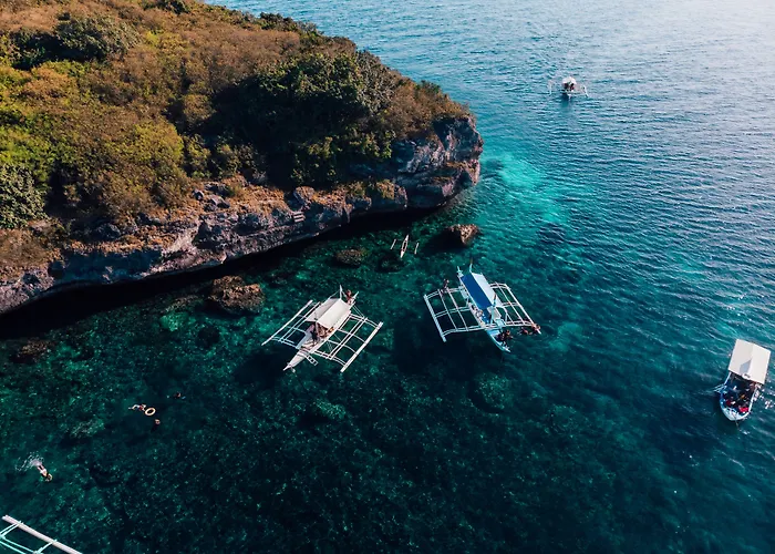 Pescadores Hotel Moalboal